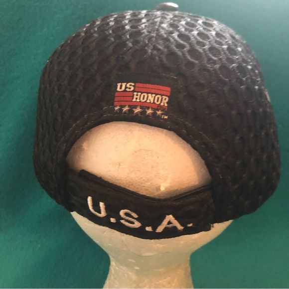 US Honor Textured Ball Cap w Leather-Look Brim American Eagle & US Flag - Picture 3 of 11